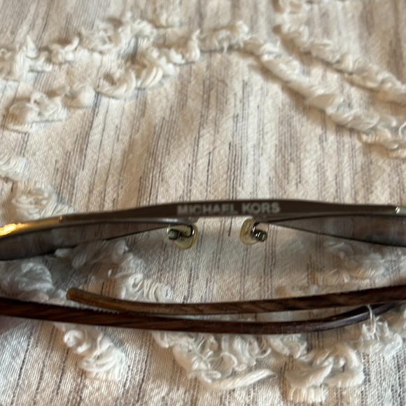 Michael Kors Aviator Sunglasses - See Description - Picture 5 of 5